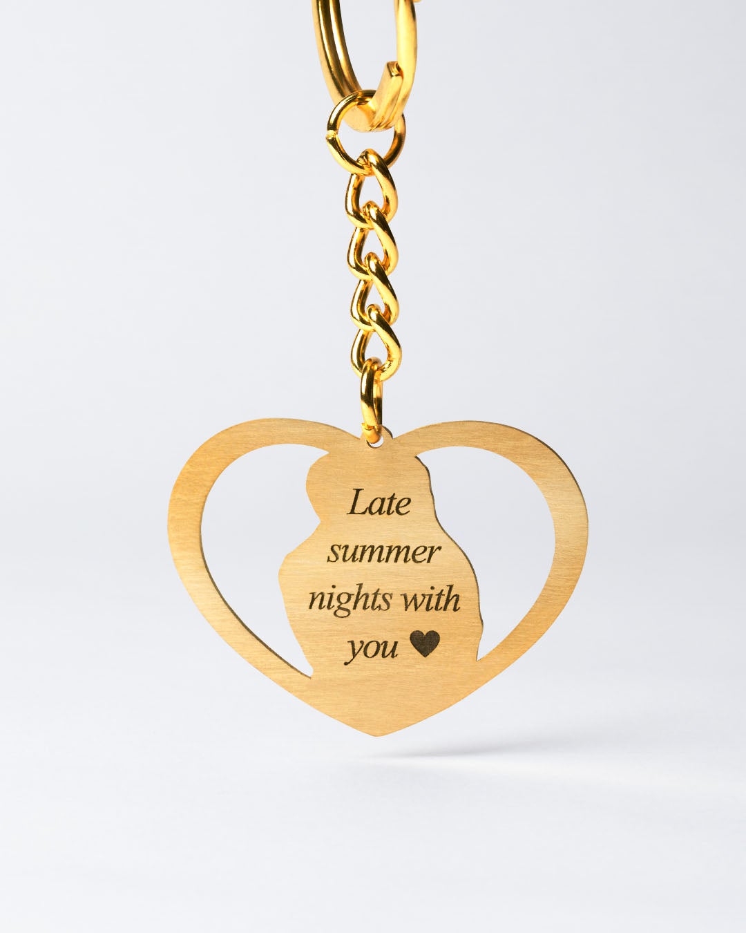 Memorial jewellery, Gold halo heart keychain engraving